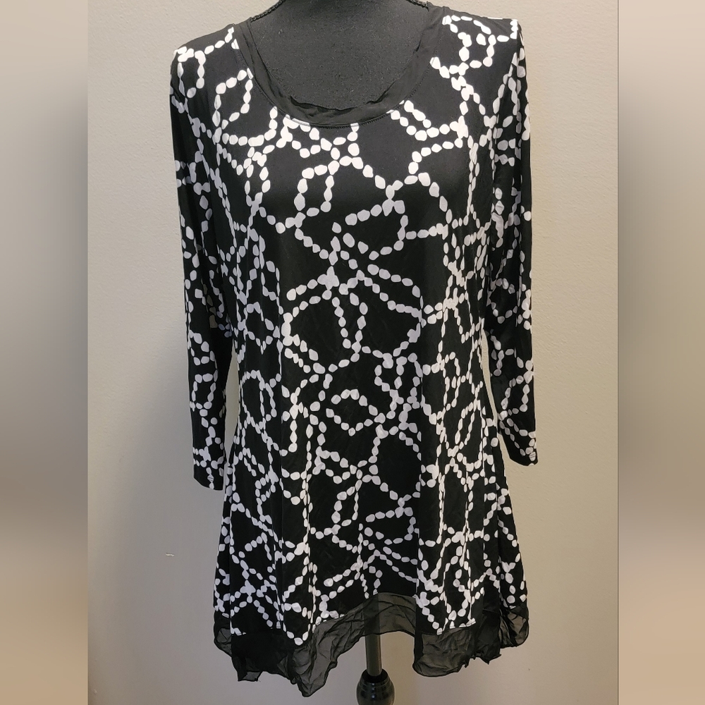 Cato Monochrome Geometric Tunic